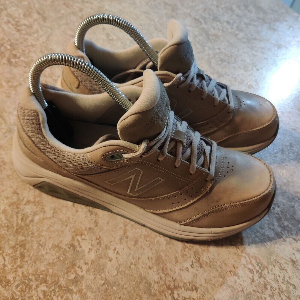 New Balance Women’s 928v3 Walking Shoes Size 7.5 B‎ Tan WW928GR3 Sneakers